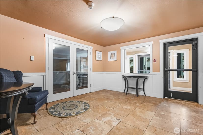 Property photo for 25 N Broadway #206, Tacoma photo 2