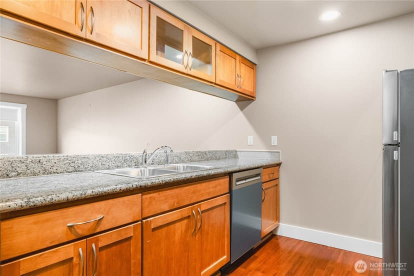 Property photo for 25 N Broadway #206, Tacoma photo 7
