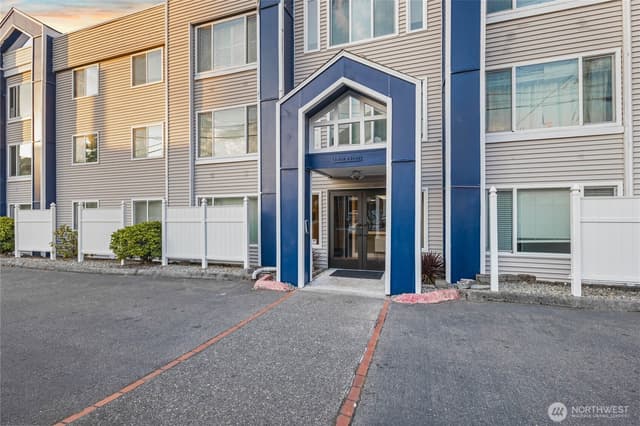 Property photo for 25 N Broadway #206, Tacoma