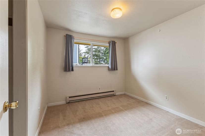 Property photo for 849 S Jackson Ave, Tacoma photo 12