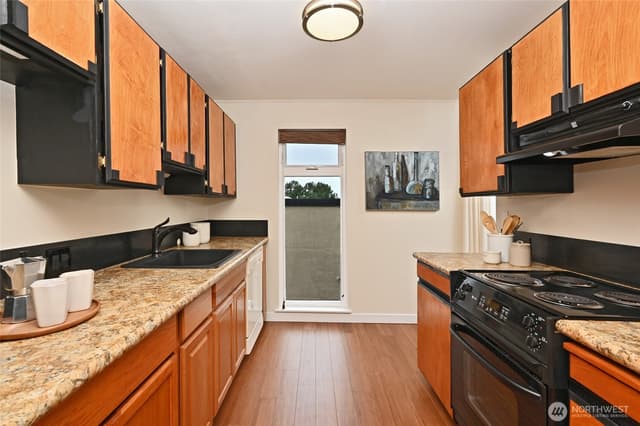 Property photo for 2510 W Bertona Street #213, Seattle photo 5