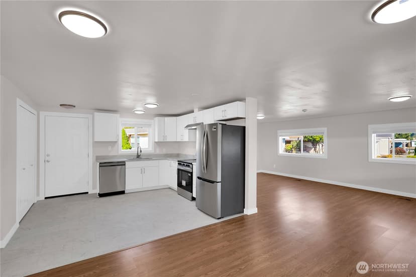 Property photo for 18501 52nd Avenue W #54, Lynnwood photo 3