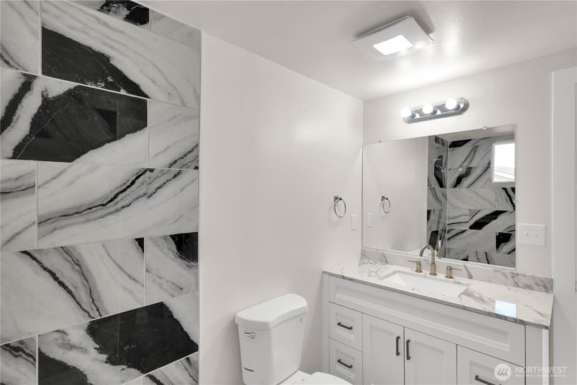Property photo for 18501 52nd Avenue W #54, Lynnwood photo 8