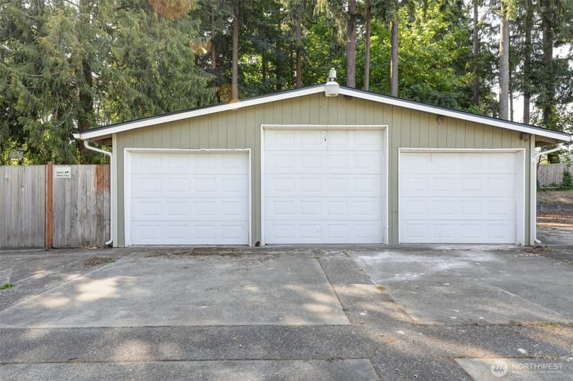 Property photo for 5019 Vickery Avenue E, Tacoma photo 3