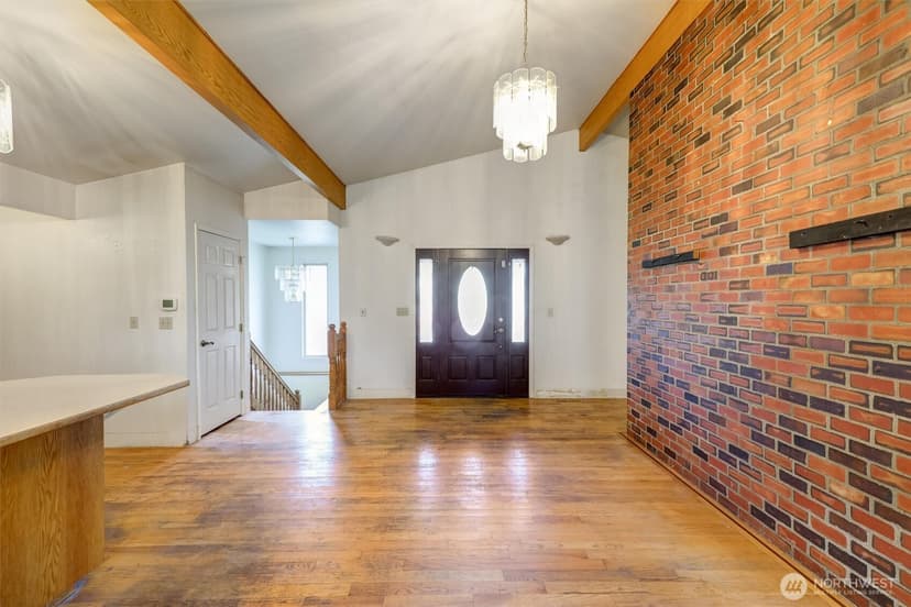 Property photo for 5019 Vickery Avenue E, Tacoma photo 9