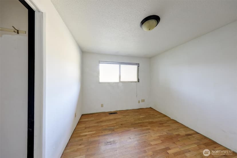 Property photo for 5019 Vickery Avenue E, Tacoma photo 14