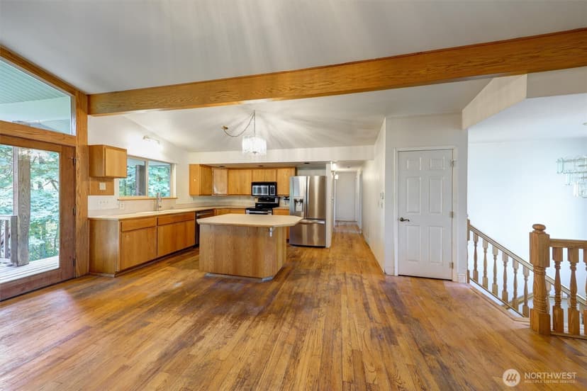 Property photo for 5019 Vickery Avenue E, Tacoma photo 8