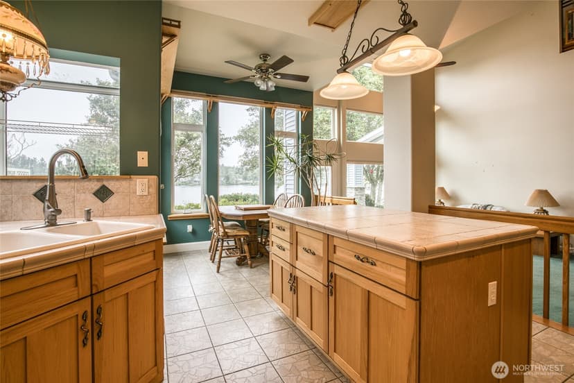 Property photo for 681 Lake Island Avenue SE, Ocean Shores photo 10