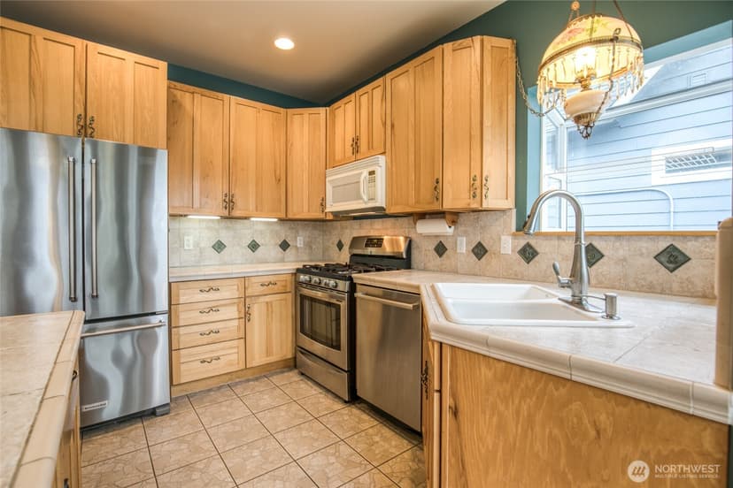Property photo for 681 Lake Island Avenue SE, Ocean Shores photo 8