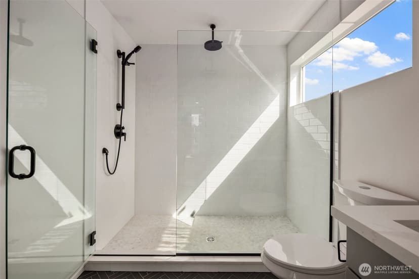 Property photo for 817 C S Rose Street, Seattle photo 13