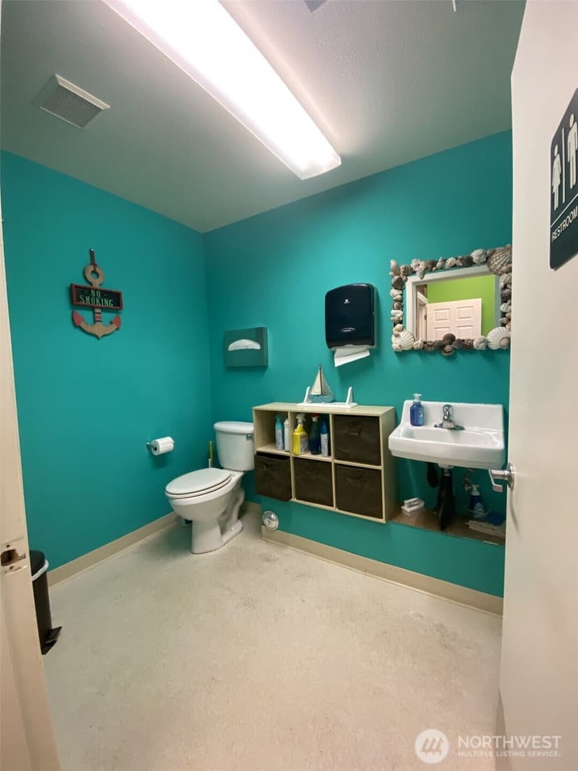 Property photo for 14007 Highway 99 #F, Lynnwood photo 10
