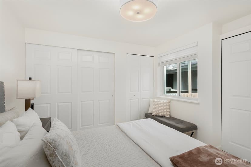 Property photo for 6700 NE 182nd Street #A306, Kenmore photo 10