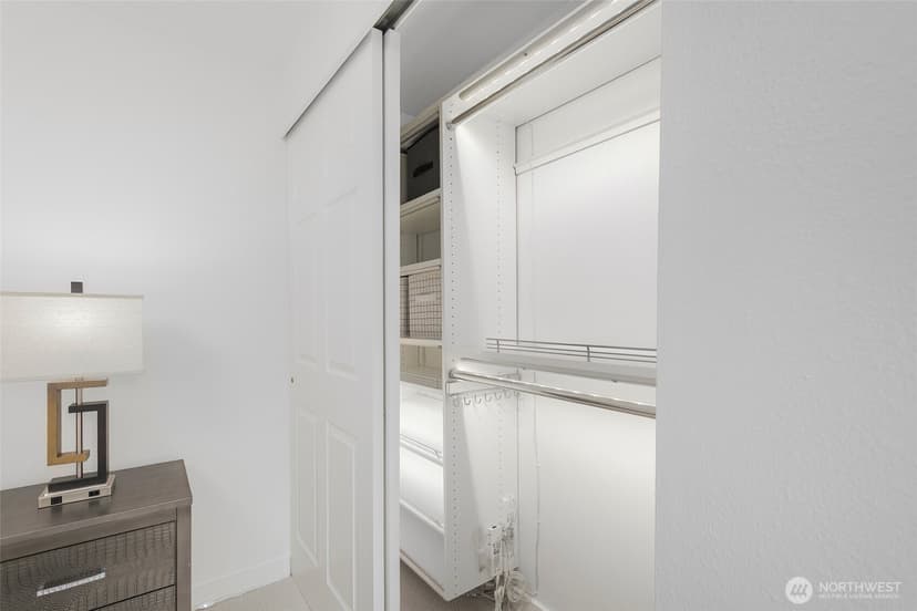 Property photo for 6700 NE 182nd Street #A306, Kenmore photo 11