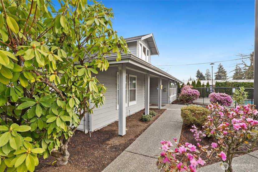 Property photo for 6700 NE 182nd Street #A306, Kenmore photo 19