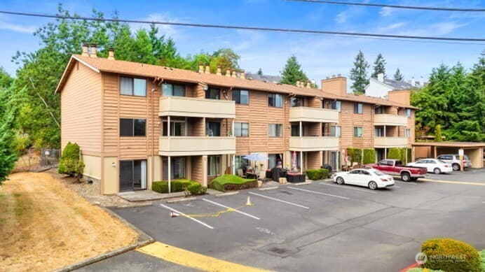 Property photo for 4802 S 187th Place #A106, SeaTac photo 24