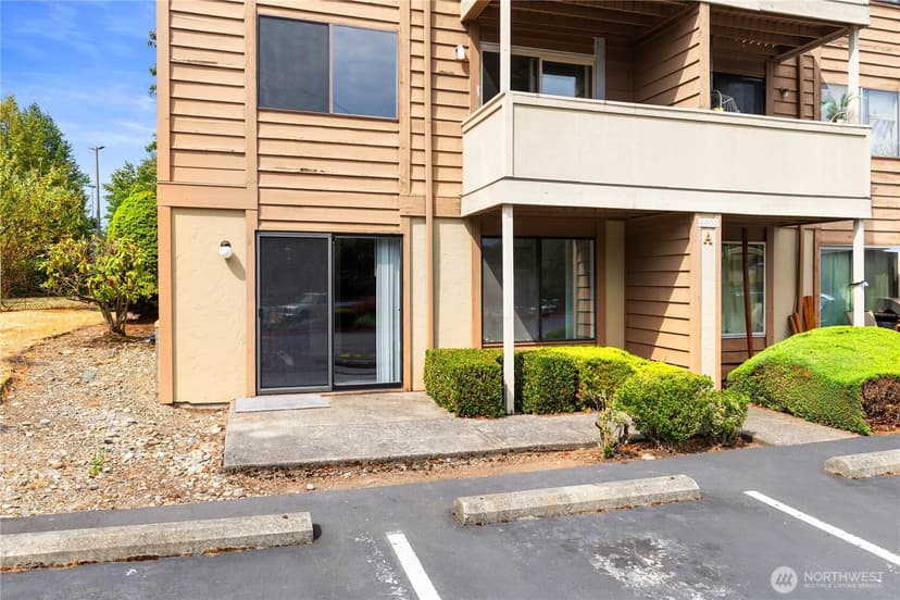 Property photo for 4802 S 187th Place #A106, SeaTac photo 2