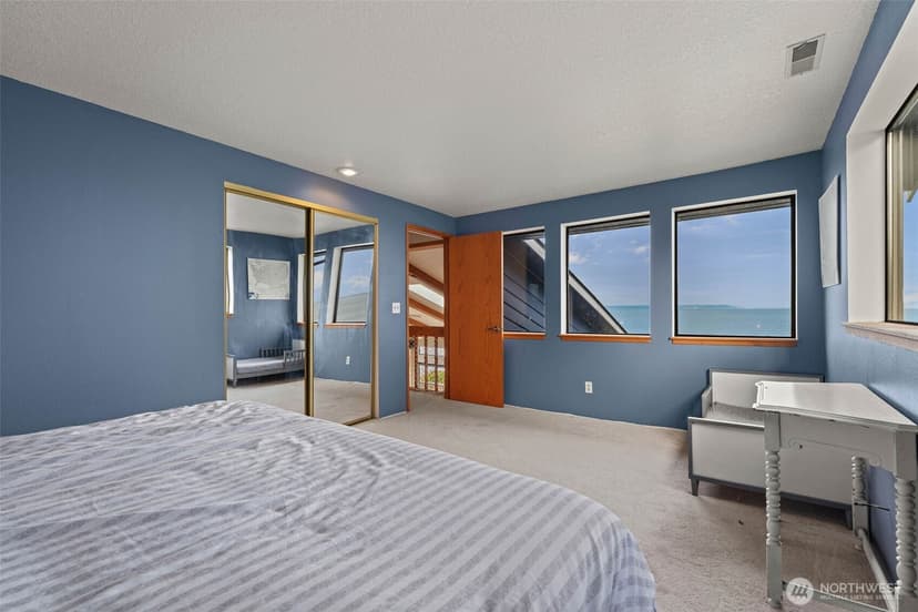 Property photo for 314 Harbor View Loop SE, Ocean Shores photo 28
