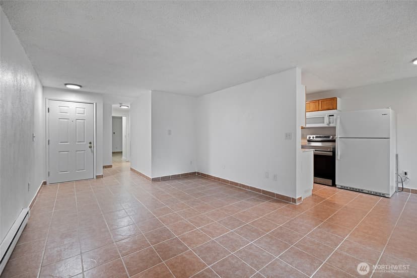 Property photo for 15280 MacAdam Road S #E-101, Seattle photo 10