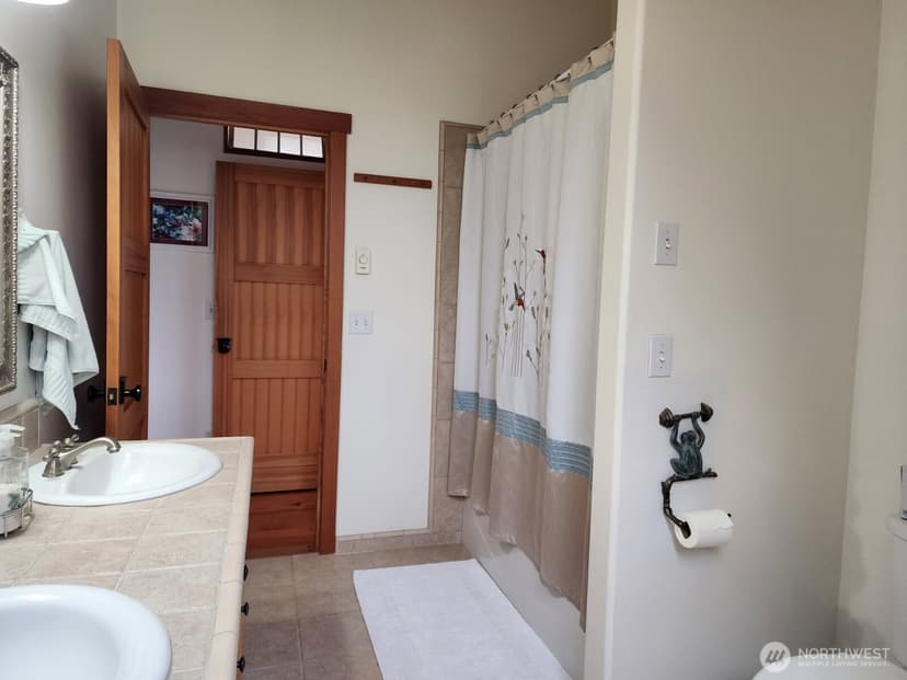 Property photo for 337 S Butter Clam Street SW, Ocean Shores photo 31