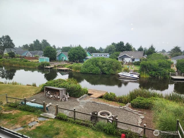 Property photo for 337 S Butter Clam Street SW, Ocean Shores photo 2