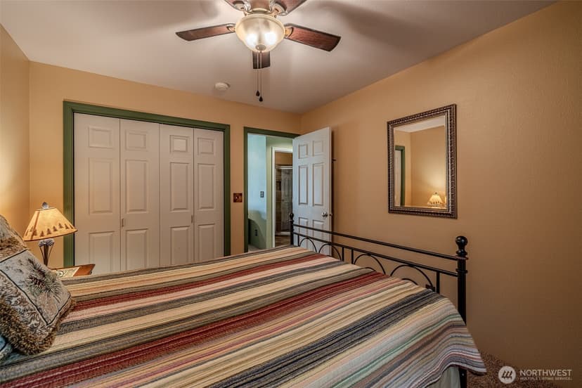 Property photo for 20795 Kahler Drive #E8, Leavenworth photo 15