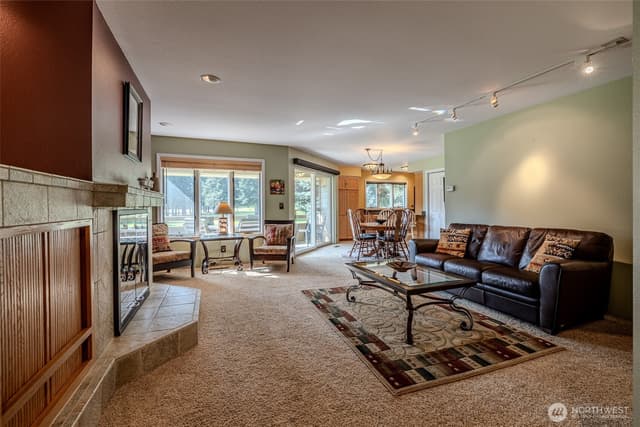 Property photo for 20795 Kahler Drive #E8, Leavenworth photo 5