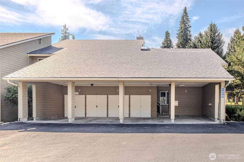 Property photo for 20795 Kahler Drive #E8, Leavenworth photo 4