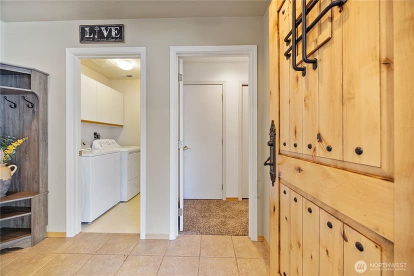 Property photo for 515 Halmalka Highlands Court #B, Manson photo 4