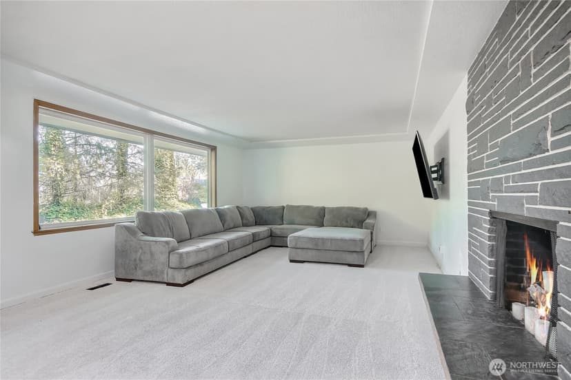 Property photo for 6902 Mount Tacoma Drive SW, Lakewood photo 12