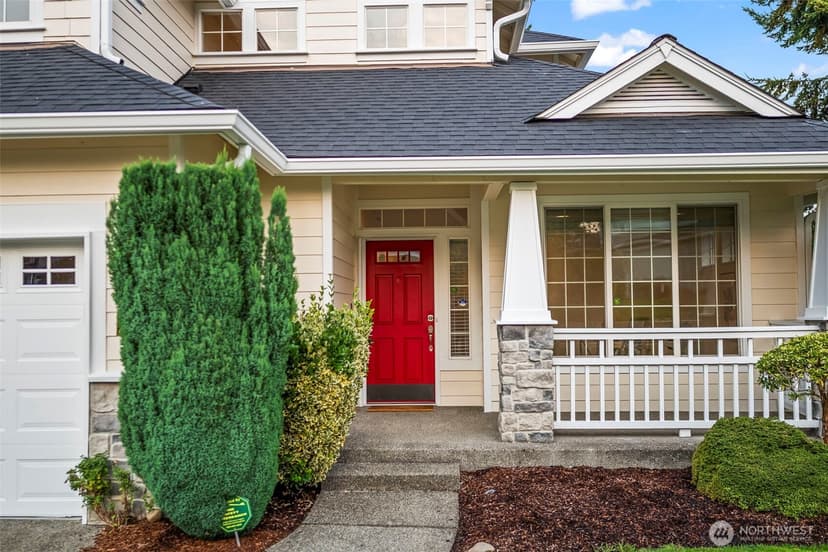 Property photo for 4329 Fairwood Boulevard NE, Tacoma photo 3