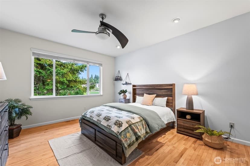 Property photo for 4329 Fairwood Boulevard NE, Tacoma photo 16