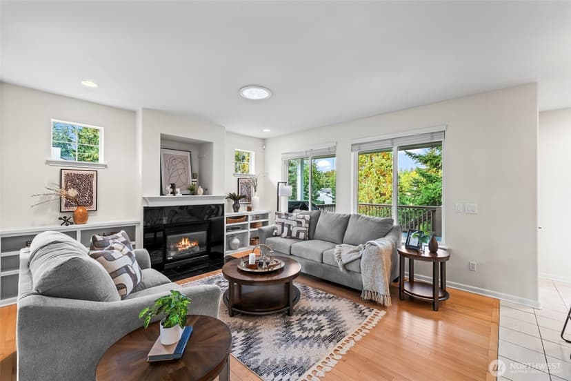 Property photo for 4329 Fairwood Boulevard NE, Tacoma photo 8