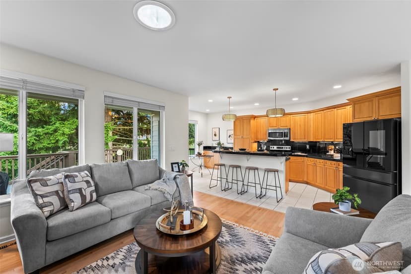 Property photo for 4329 Fairwood Boulevard NE, Tacoma photo 12