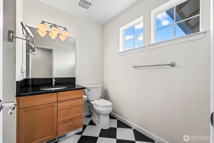 Property photo for 4329 Fairwood Boulevard NE, Tacoma photo 26