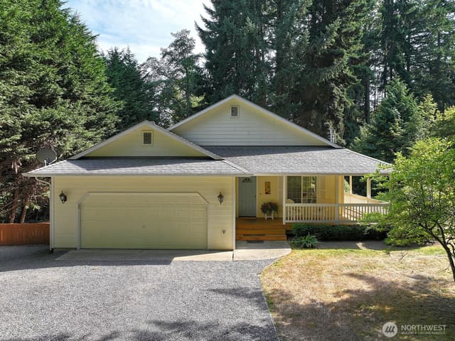 Property photo for 3198 Eaglecrest Lane, Clinton