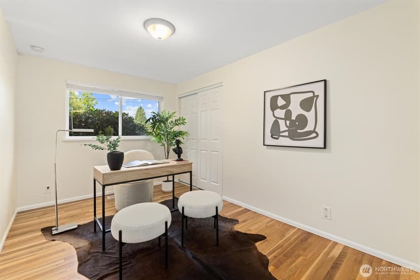 Property photo for 912 165th Avenue SE, Bellevue photo 13