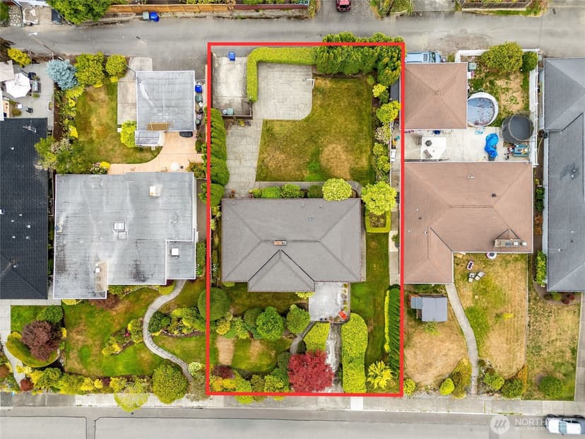Property photo for 811 Rucker Avenue, Everett photo 3