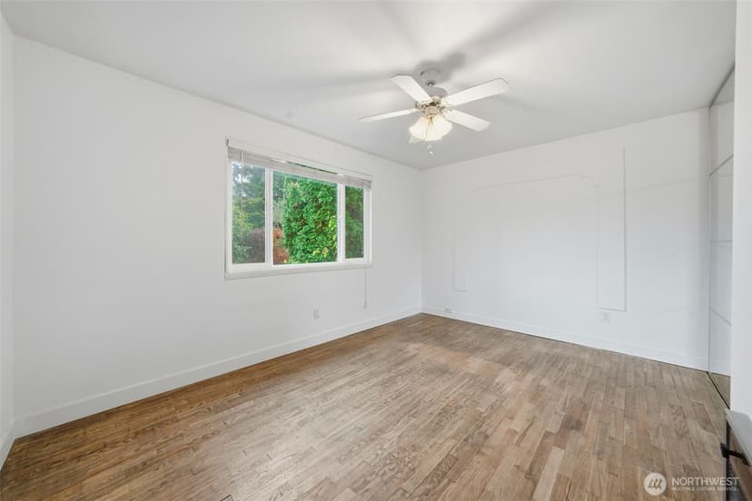 Property photo for 9612 Oak Lane SW, Lakewood photo 22