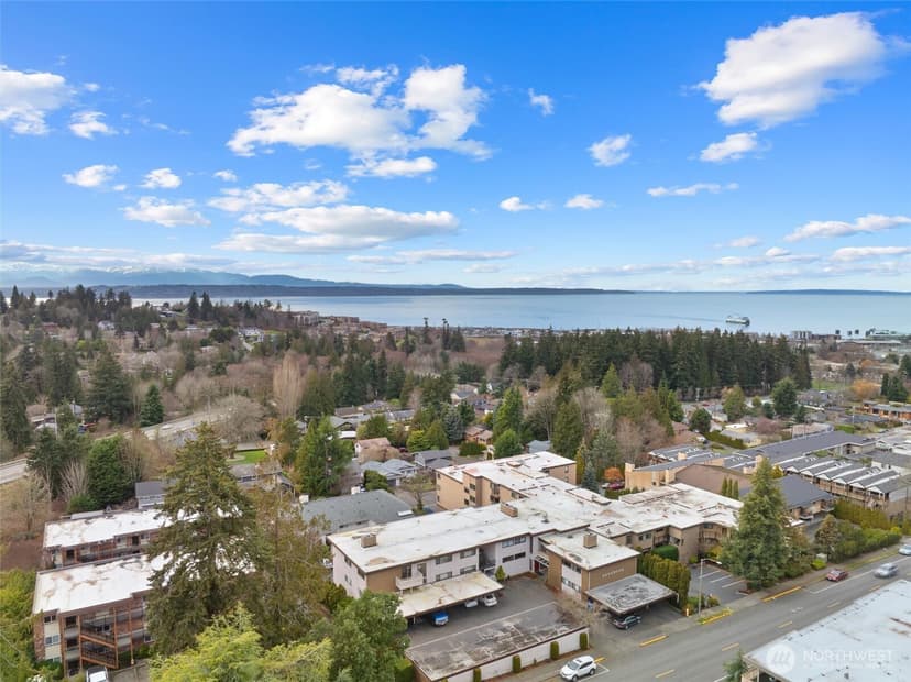 Property photo for 1110 5th Avenue S #204, Edmonds photo 15
