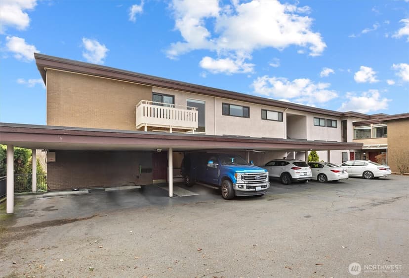 Property photo for 1110 5th Avenue S #204, Edmonds photo 14