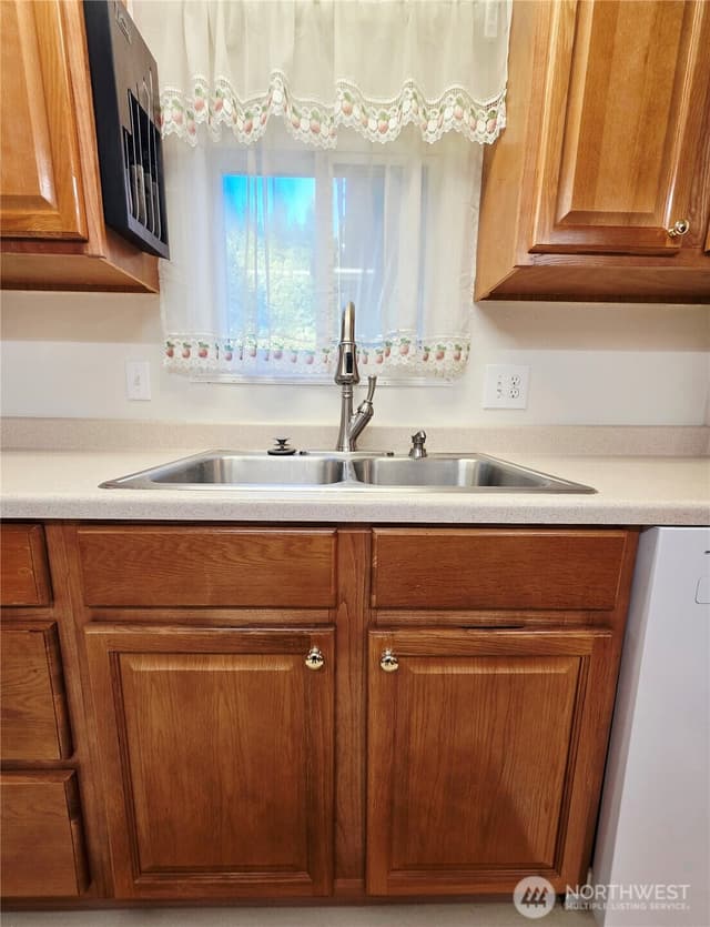 Property photo for 3611 I Street NE #301, Auburn photo 4