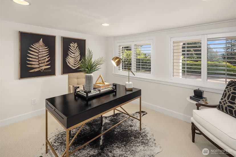 Property photo for 29 94th Avenue NE, Bellevue photo 15