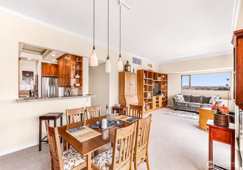 Property photo for 2821 2nd Avenue #1504, Seattle photo 5