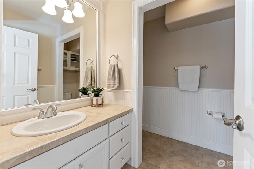 Property photo for 60 Wall Street, Manson photo 15