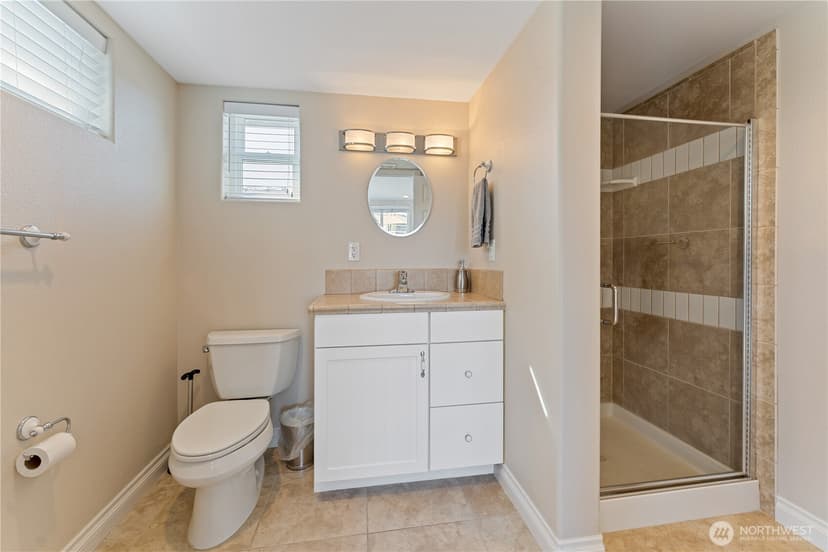 Property photo for 60 Wall Street, Manson photo 32