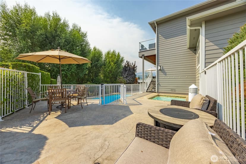 Property photo for 60 Wall Street, Manson photo 24