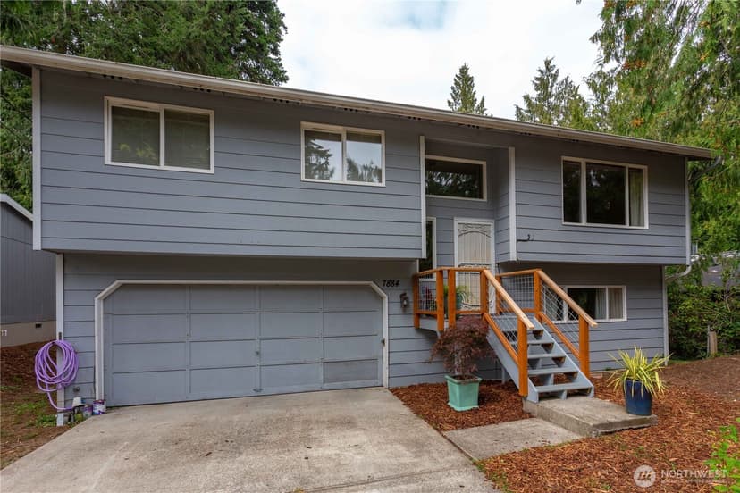 Property photo for 7884 Guemes Avenue, Clinton