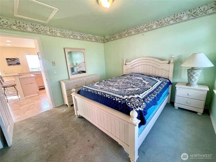 Property photo for 1115 Ocean Shores Boulevard SW, Ocean Shores photo 17