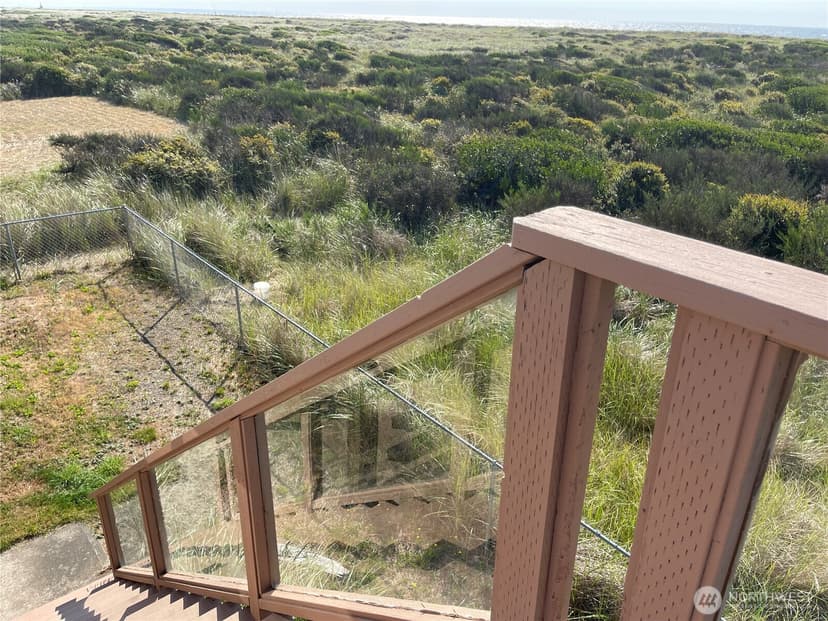 Property photo for 1115 Ocean Shores Boulevard SW, Ocean Shores photo 35