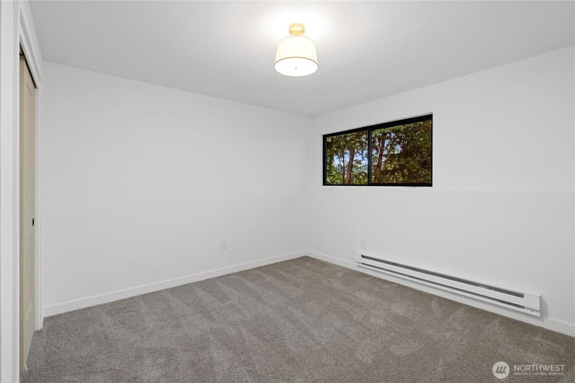 Property photo for 9320 Hoeder Lane, Bothell photo 30